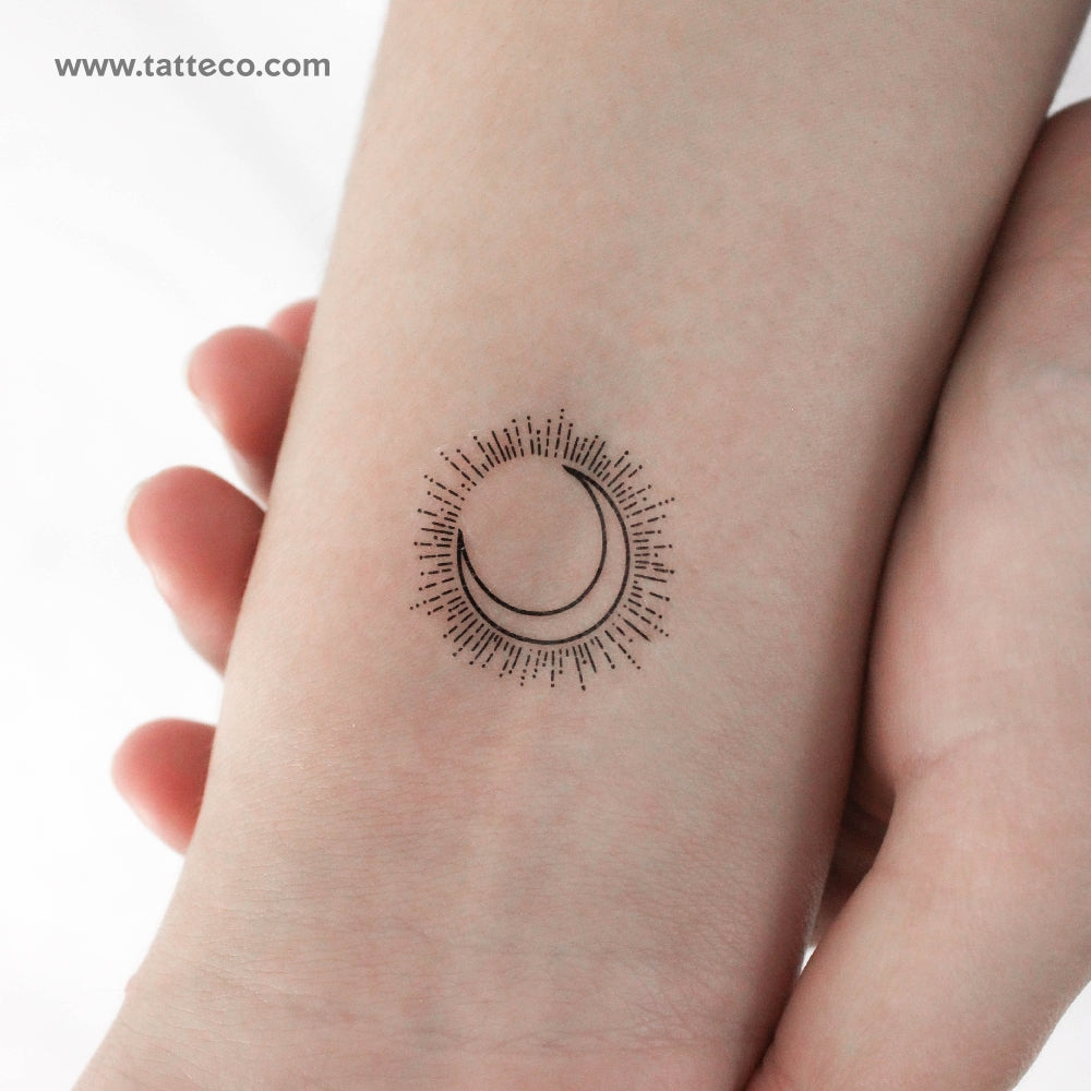 Fine Line Eclipse Temporary Tattoo - Set of 3