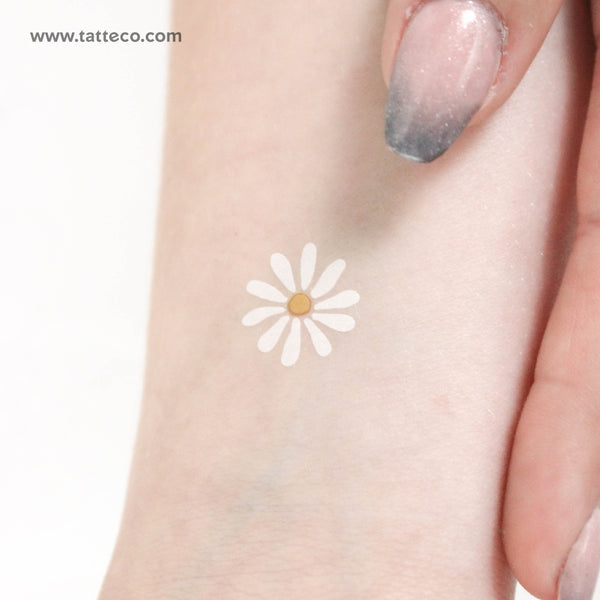 Little White Daisy Temporary Tattoo - Set of 3