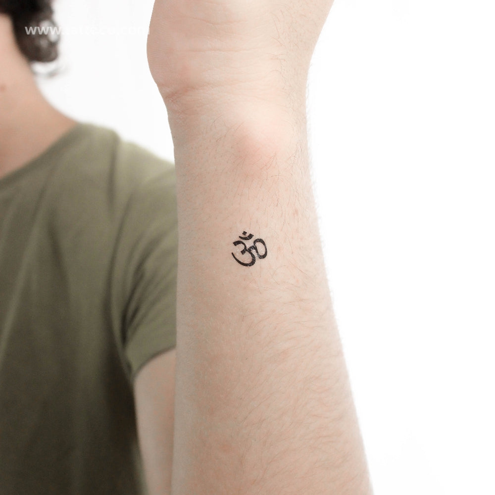 Tiny Om Temporary Tattoo - Set of 3