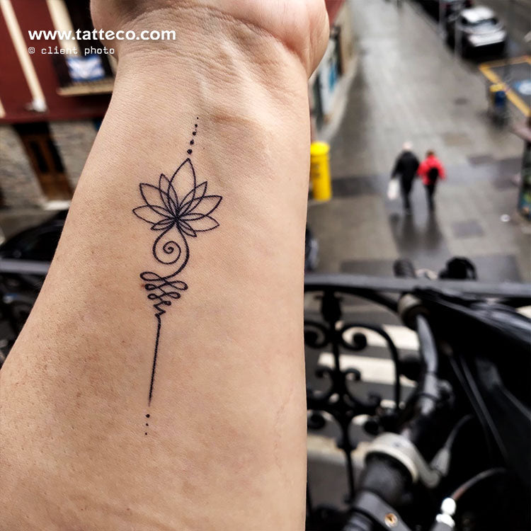 15 Inspiring Womb Tattoos for Women  Psycho Tats